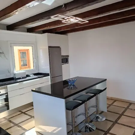 Necho Villa